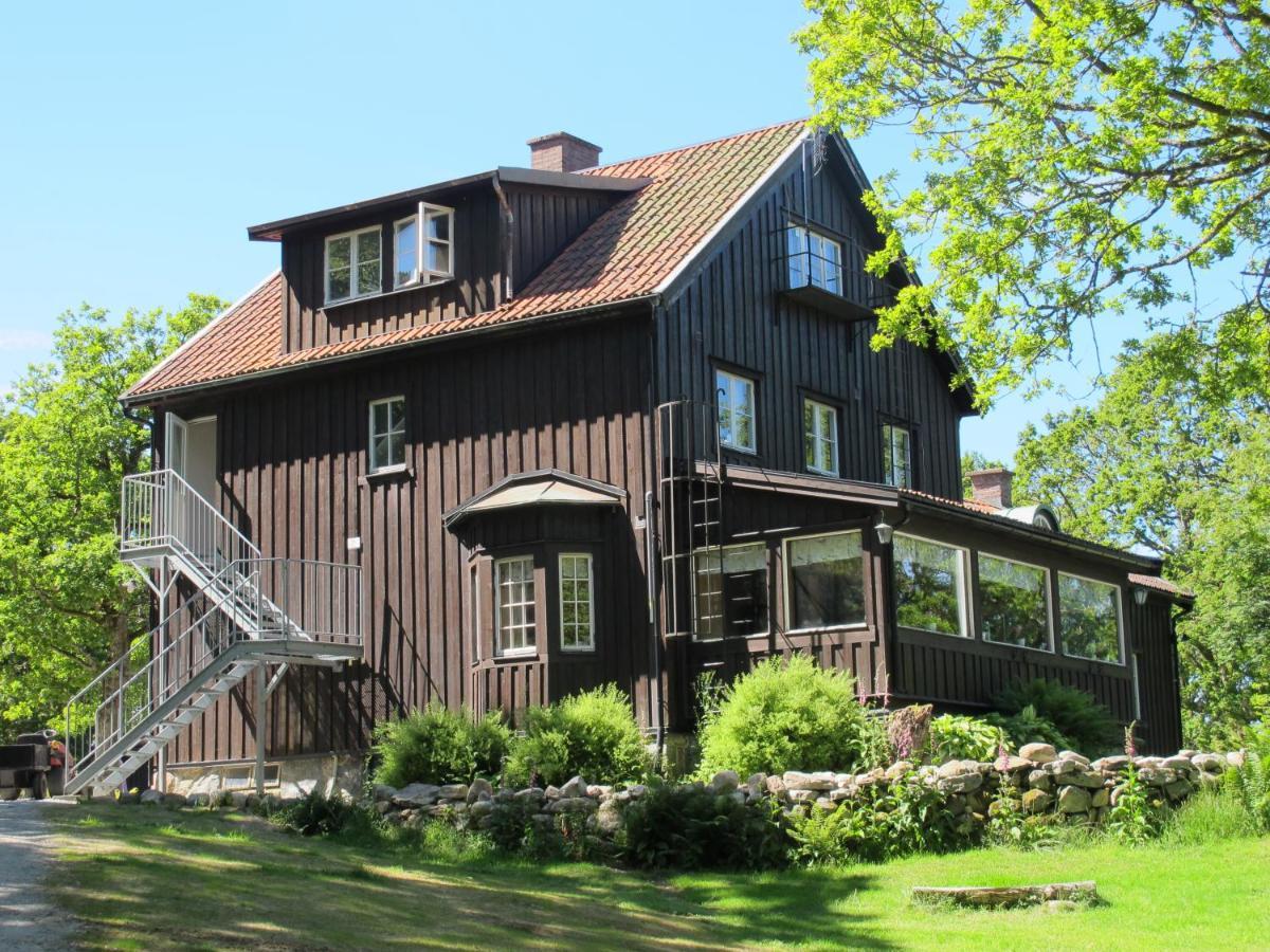 Stenungsoegarden Hostel Stenungsund Exterior foto