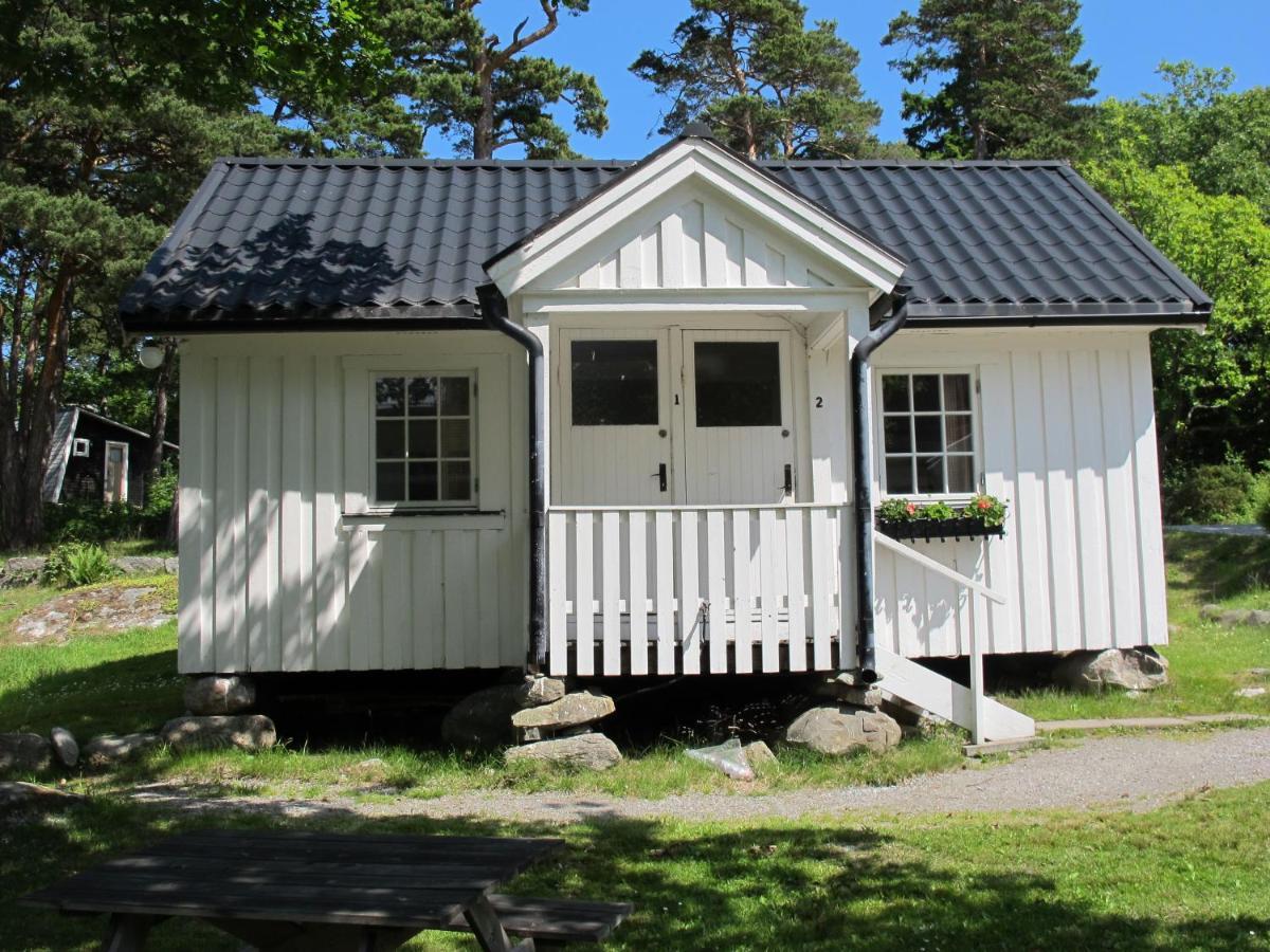 Stenungsoegarden Hostel Stenungsund Exterior foto